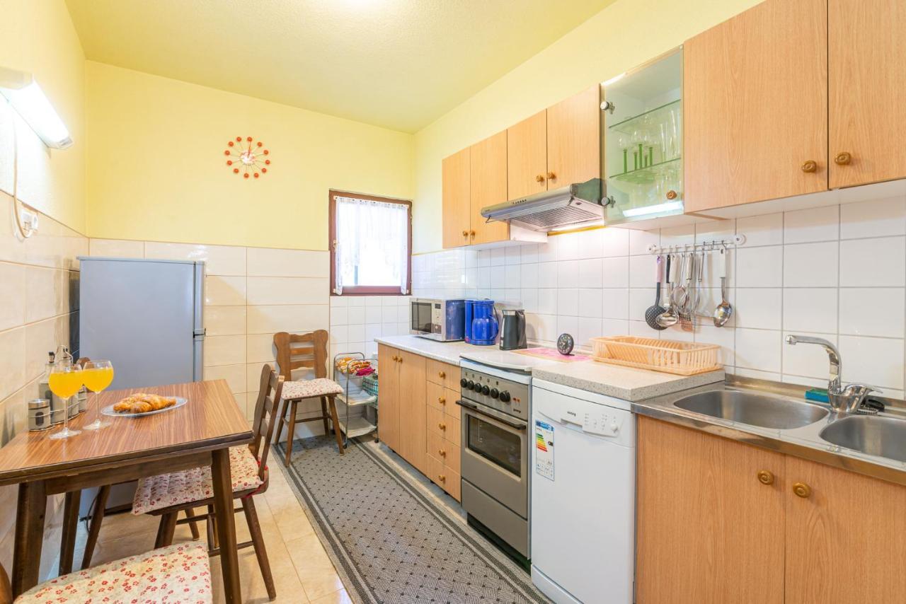 Appartamento Apartman Knezevic Opric Esterno foto